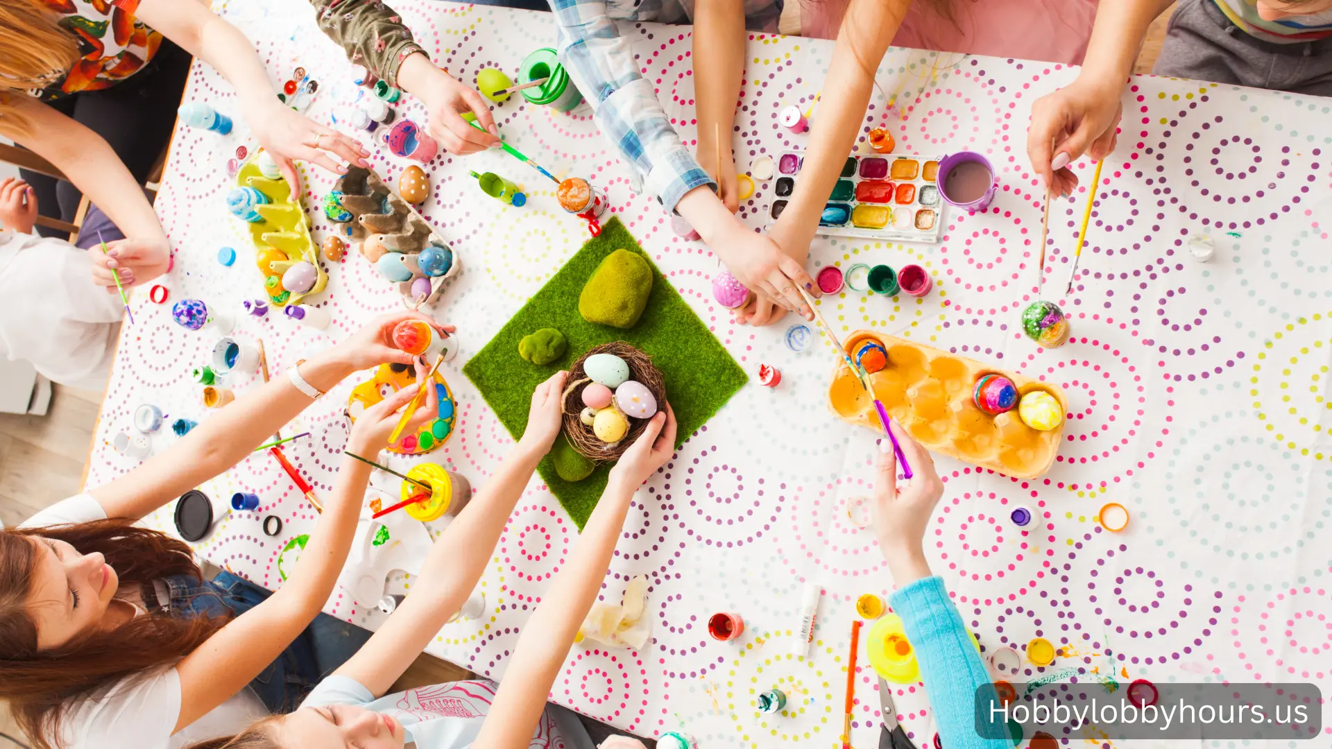 Create Community Connections Through Local Crafting Events